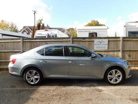 Skoda Superb SE L 2.0 TDI DSG AUTOMATIC 5dr 3