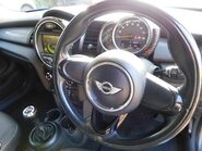 Mini Hatch 1.5 COOPER D 5 Dr 13