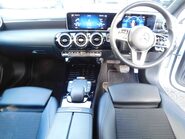 Mercedes-Benz A Class A 180 1.3 SPORT EXECUTIVE 5 Dr 14