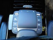 Mercedes-Benz A Class A 180 1.3 SPORT EXECUTIVE 5 Dr 18