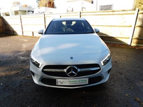 Mercedes-Benz A Class A 180 1.3 SPORT EXECUTIVE 5 Dr 9
