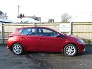 Toyota Auris 1.2 VVT-I BUSINESS EDITION TSS 5dr 3