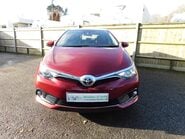 Toyota Auris 1.2 VVT-I BUSINESS EDITION TSS 5dr 8