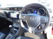 Toyota Auris 1.2 VVT-I BUSINESS EDITION TSS 5dr 9