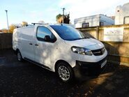 Vauxhall Vivaro 1.5 Turbo D L2H1 2900 DYNAMIC S/S 2