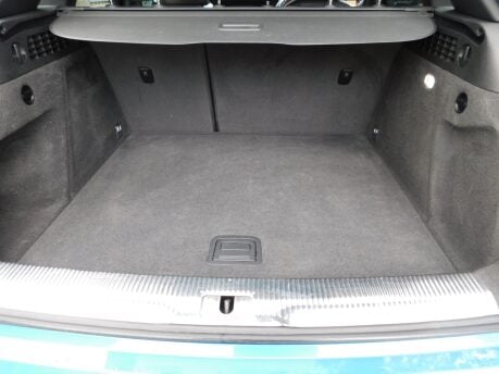 Audi Q3 2.0 TDI QUATTRO BLACK EDITION AUTOMATIC 5dr 23