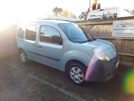 Renault Kangoo 1.6 EXTREME 5 Dr 2
