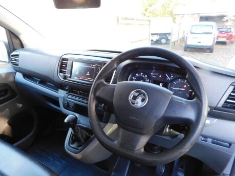 Vauxhall Vivaro 1.5 Turbo D1 2900 DYNAMIC S/S L2H 10
