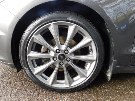 Ford Mondeo VIGNALE 2.0 TDCI AUTOMATIC 5dr 12