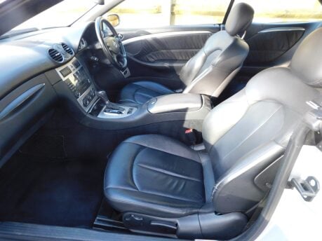 Mercedes-Benz CLK 1.8 CLK200 KOMPRESSOR AVANTGARDE 2 Dr 17