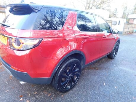 Land Rover Discovery Sport 2.0 SD4 HSE 5 Dr 4