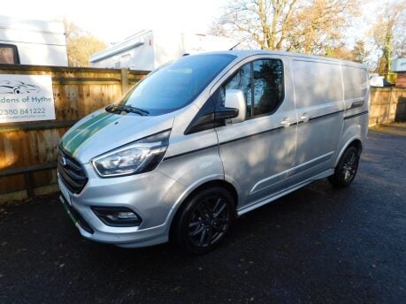 Ford Transit Custom 290 SPORT 2.0 ECOBLUE AUTOMATIC PANELVAN 9
