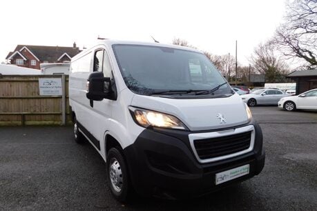 Peugeot Boxer 2.2 BLUEHDI 333 L1H1 PROFESSIONAL P/V