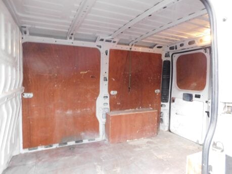 Peugeot Boxer 2.2 BLUEHDI 333 L1H1 PROFESSIONAL P/V 13