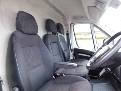 Peugeot Boxer 2.2 BLUEHDI 333 L1H1 PROFESSIONAL P/V 10