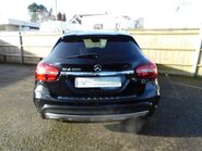 Mercedes-Benz GLA Class GLA 200 AMG LINE PREMIUM 1.6 5dr 5