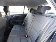 Volkswagen Golf SE NAVIGATION 1.5 TSI EVO 5 Dr 17