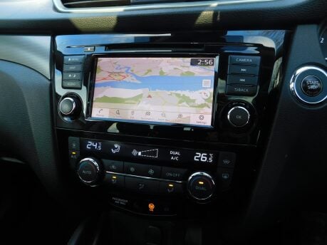 Nissan Qashqai 1.5 DCI TEKNA 5dr 11