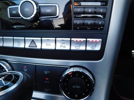 Mercedes-Benz SLK SLK200 1.8 BLUEEFFICIENCY AMG SPORT ED125 AUTOMATIC 17