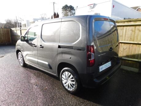 Peugeot Partner 1.5 BLUEHDI PROFESSIONAL PREMIUM L1 (CHOICE OF 4) 6