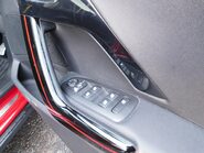 Peugeot 2008 1.5 BLUEHDI GT LINE 5 Dr 21