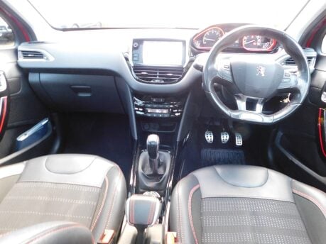 Peugeot 2008 1.5 BLUEHDI GT LINE 5 Dr 16