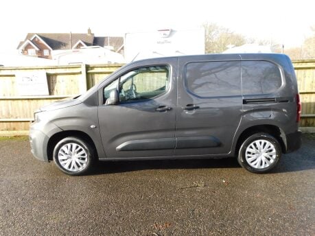 Peugeot Partner 1.5 BLUEHDI PROFESSIONAL PREMIUM L1 (CHOICE OF 4) 7