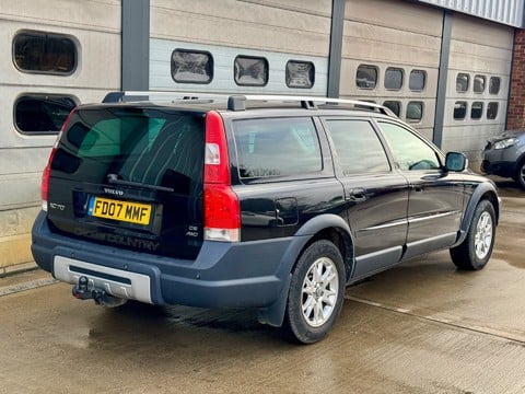 Volvo XC70 2.4 D5 SE Lux Geartronic AWD 5dr 7
