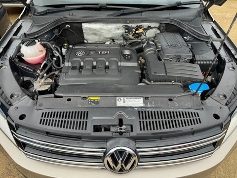 Volkswagen Tiguan 2.0 TDI BlueMotion Tech Match Edition 2WD Euro 6 (s/s) 5dr 39