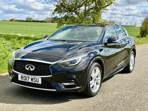 Infiniti Q30 1.5d Premium Tech Euro 6 (s/s) 5dr 6