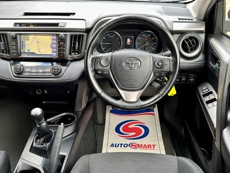 Toyota Rav4 2.0 D-4D Business Edition Euro 6 (s/s) 5dr (Safety Sense, Nav)
