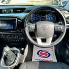 Toyota Hilux 2.4 D-4D Invincible 4WD Euro 6 4dr (TSS, 3.5t) 