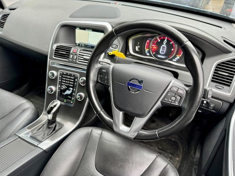 Volvo XC60 2.4 D5 SE Lux Nav Auto AWD Euro 6 (s/s) 5dr 2
