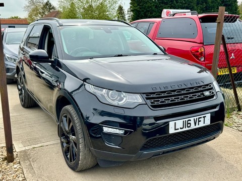 Land Rover Discovery Sport 2.0 TD4 HSE Black Auto 4WD Euro 6 (s/s) 5dr 1