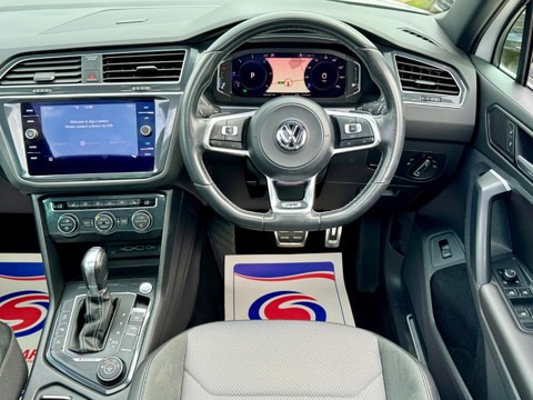 Volkswagen Tiguan 2.0 BiTDI R-Line Tech DSG 4Motion Euro 6 (s/s) 5dr 2