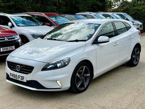 Volvo V40 2.0 D2 R-Design Euro 6 (s/s) 5dr 5