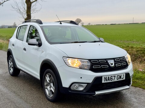 Dacia Sandero Stepway 0.9 TCe Laureate Euro 6 (s/s) 5dr 1