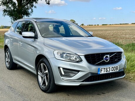 Volvo XC60 2.4 D5 R-Design Lux Nav AWD Euro 5 (s/s) 5dr