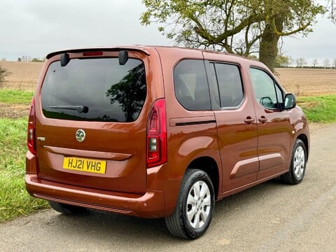 Vauxhall Combo Life 1.5 Turbo D SE Euro 6 (s/s) 5dr (7 Seat) 9