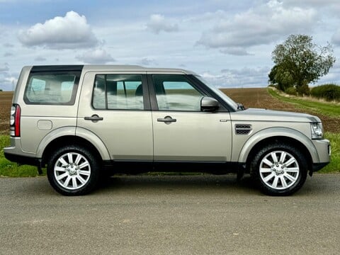 Land Rover Discovery 3.0 SD V6 GS Auto 4WD Euro 5 (s/s) 5dr 3