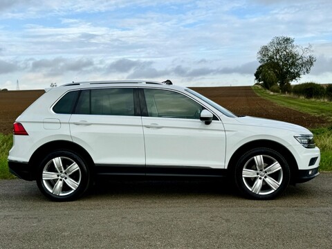 Volkswagen Tiguan 2.0 TDI SEL DSG Euro 6 (s/s) 5dr 4