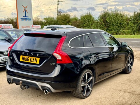 Volvo V60 2.0 D4 R-Design Lux Nav Auto Euro 6 (s/s) 5dr 7