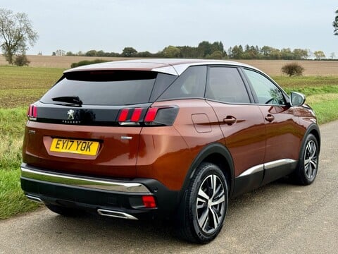 Peugeot 3008 1.2 PureTech Allure EAT Euro 6 (s/s) 5dr 9