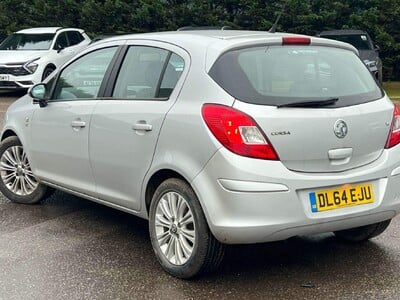 Vauxhall Corsa 1.4 16V SE Euro 5 5dr