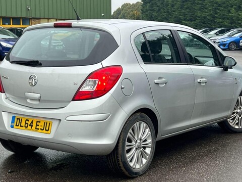 Vauxhall Corsa 1.4 16V SE Euro 5 5dr 3