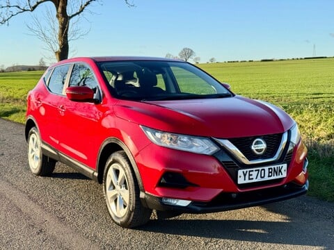 Nissan Qashqai 1.3 DIG-T Acenta Premium Euro 6 (s/s) 5dr 1