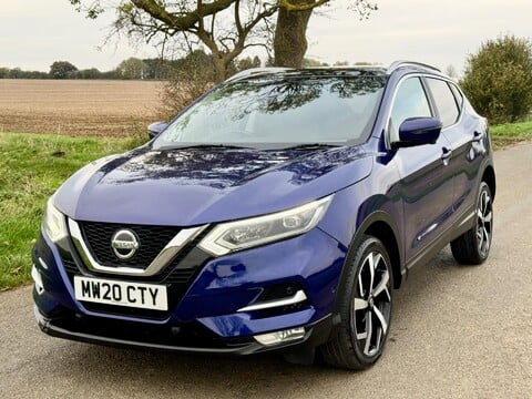 Nissan Qashqai 1.7 dCi Tekna CVT 4WD Euro 6 (s/s) 5dr 5