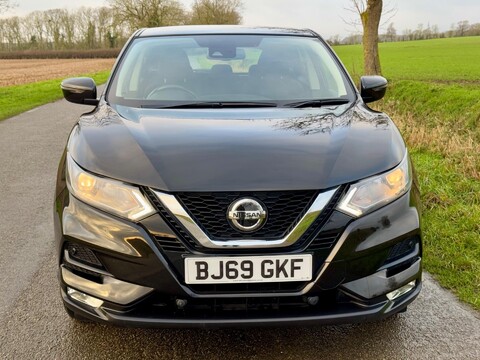 Nissan Qashqai 1.5 dCi Acenta Premium Euro 6 (s/s) 5dr 4