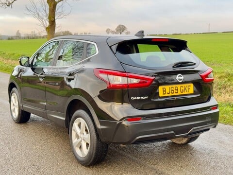 Nissan Qashqai 1.5 dCi Acenta Premium Euro 6 (s/s) 5dr 7