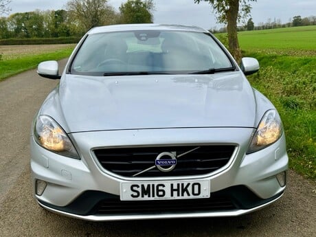 Volvo V40 2.0 D2 R-Design Euro 6 (s/s) 5dr